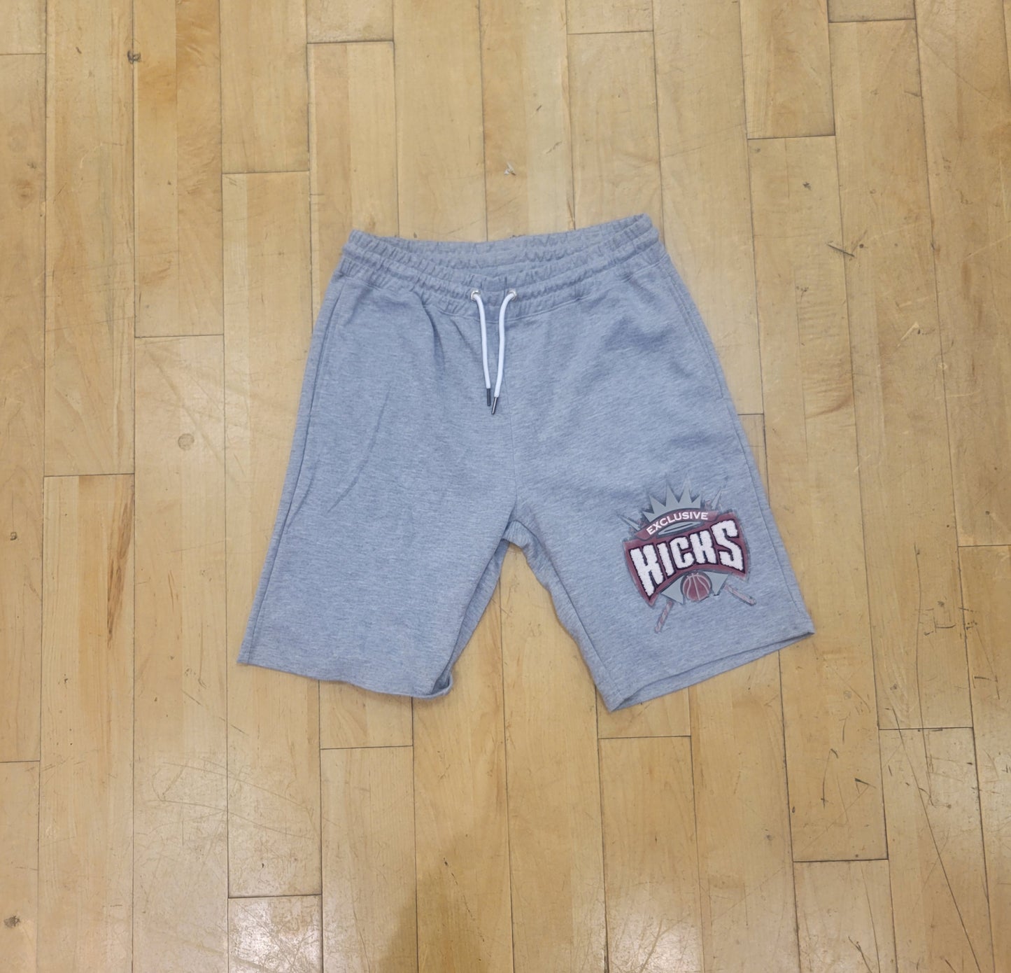EXCLUSIVE KICKS SHORTS